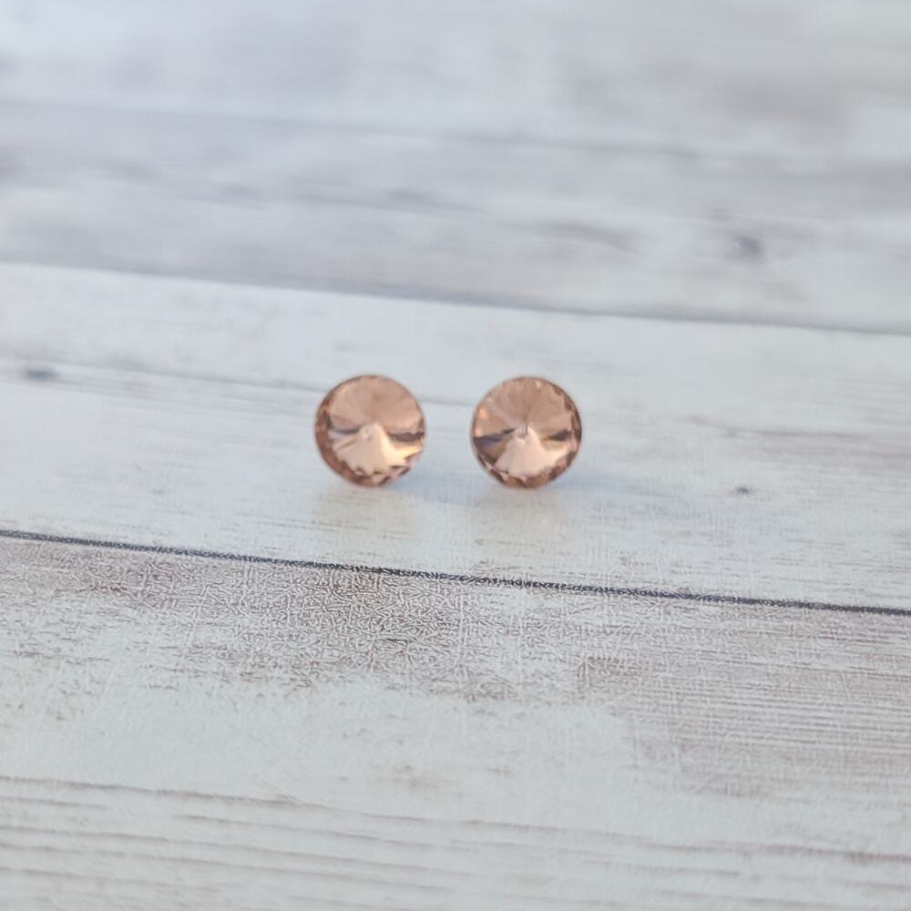 Stud Earrings Peachy Tone 3/8"